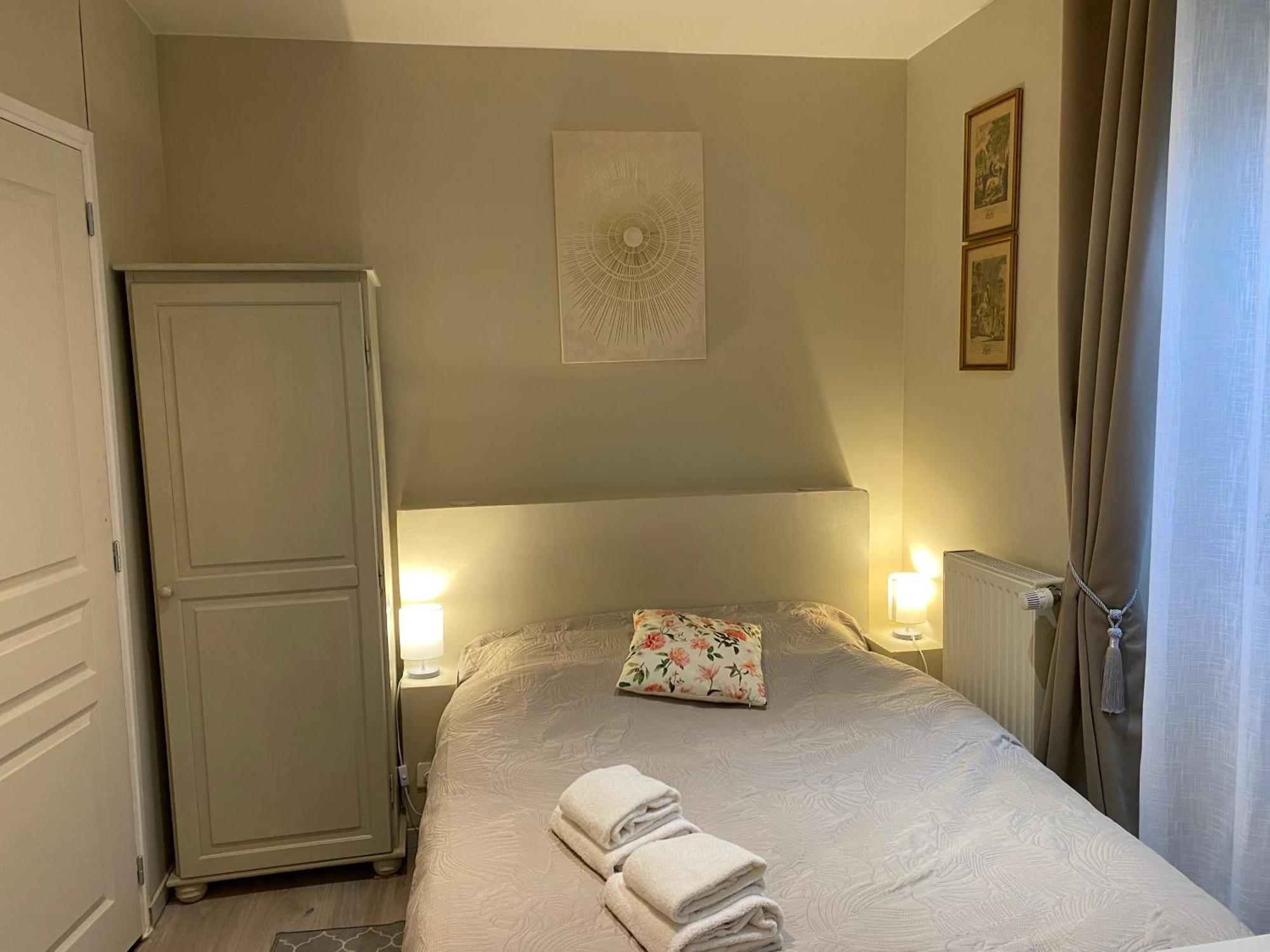Hotel Saint Yves Нант Экстерьер фото