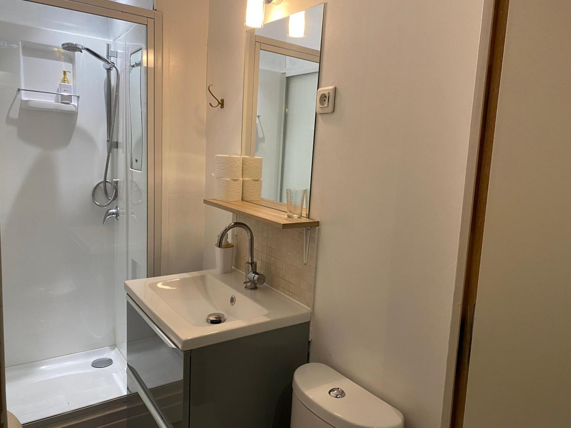 Hotel Saint Yves Нант Экстерьер фото