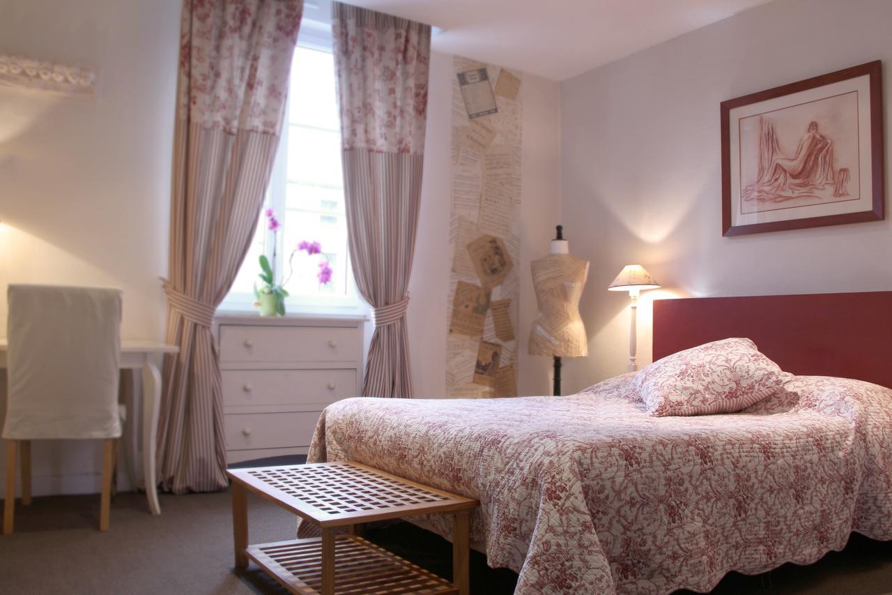 Hotel Saint Yves Нант Экстерьер фото